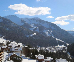 Chatel au pied des pistes